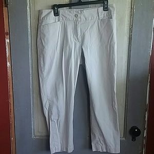 Ann Taylor Loft Khaki Curvy Crop Trousers